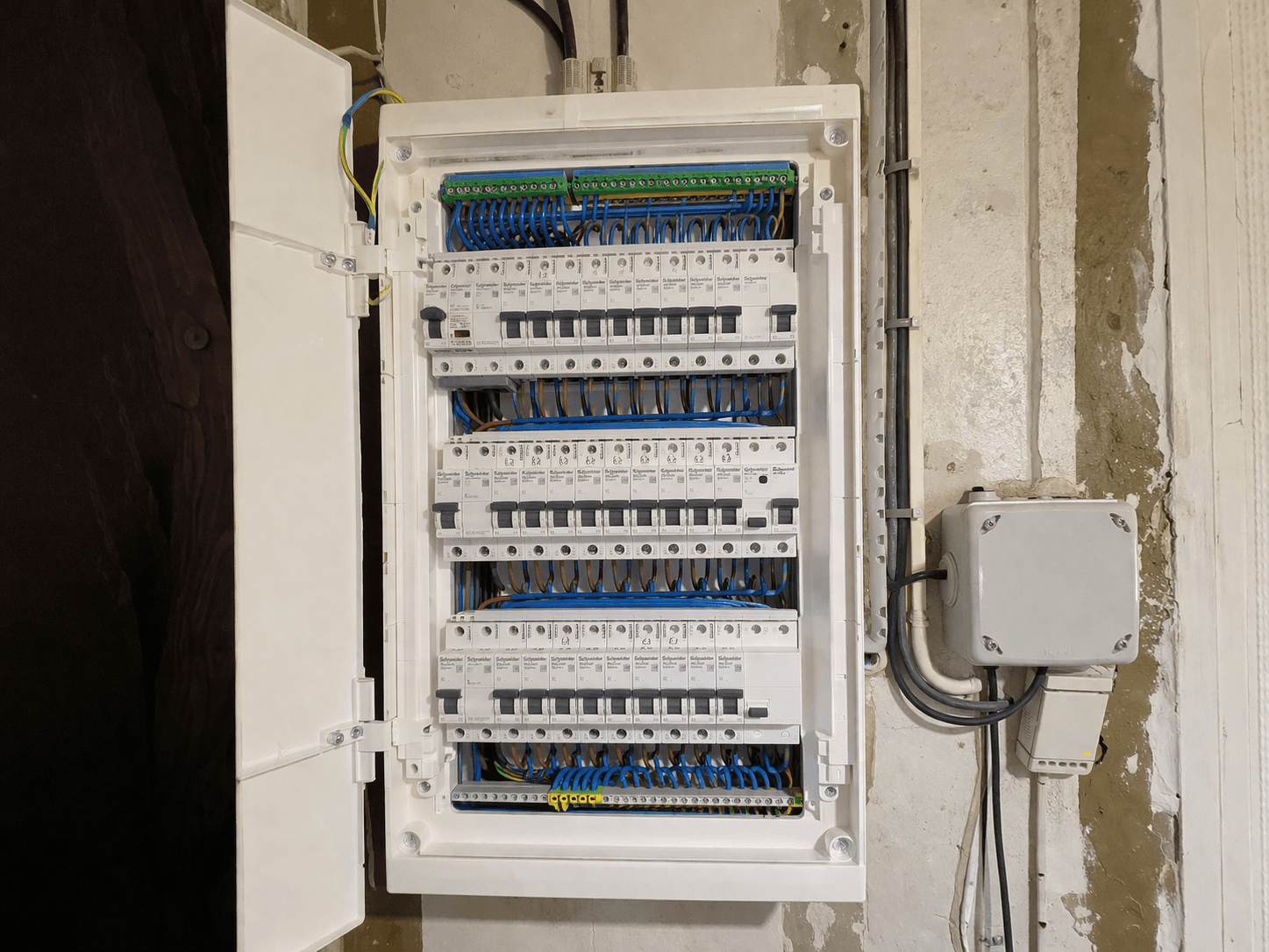 Mise à niveau technique d'un local professionnel en exploitation